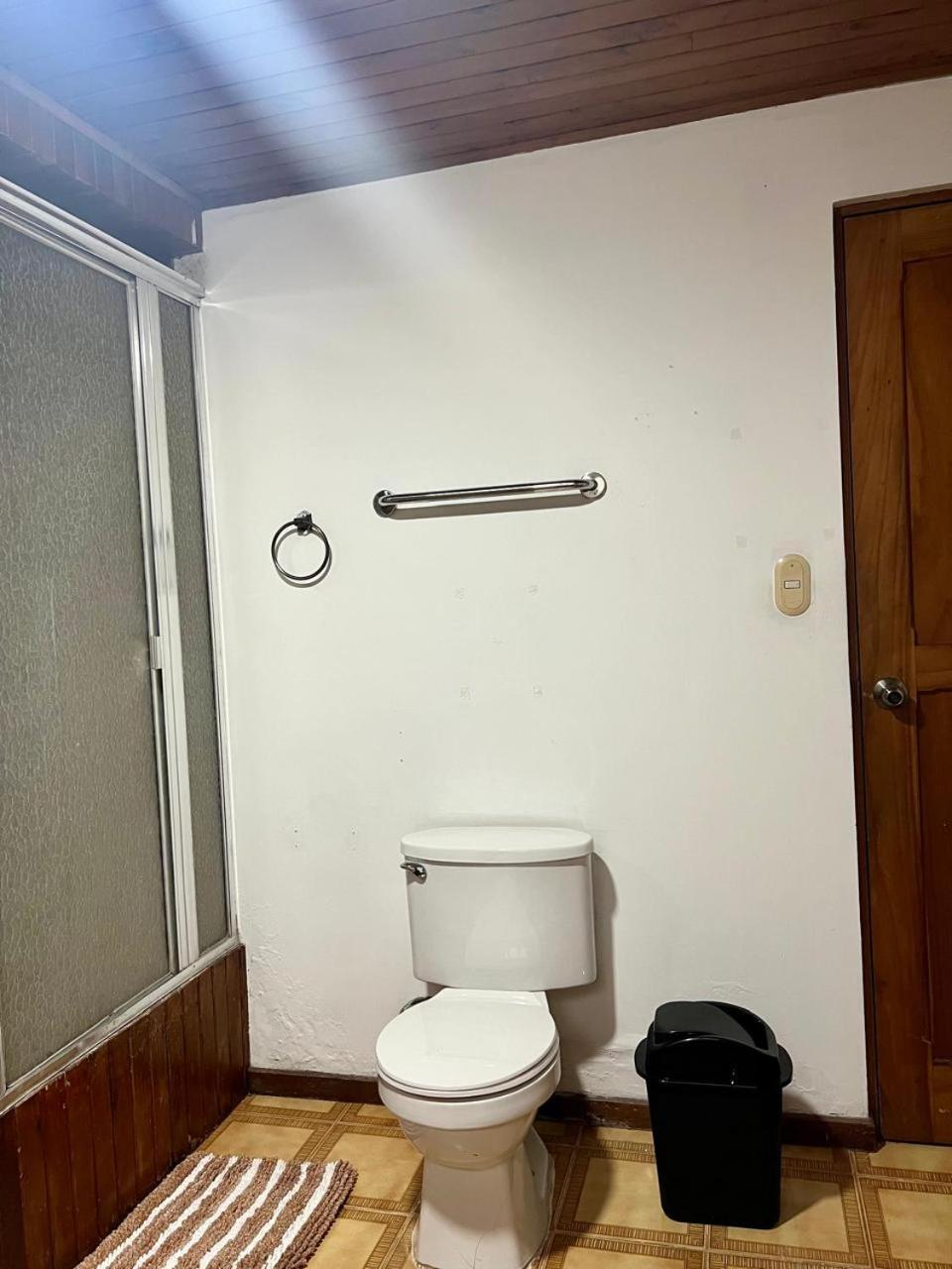 Carolina Hostel San José Zewnętrze zdjęcie